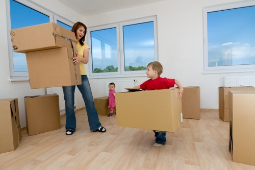 Flexible man and van transport for flats and apartments in Kingston